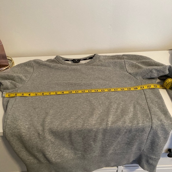 Ladies Nike sweatshirt - Picture 5 of 6